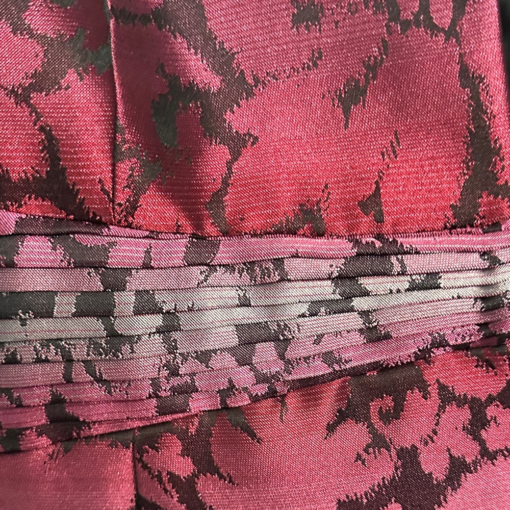 Kasper Pink and Black 3 Piece Women’s pant suit - Picture 5 of 10